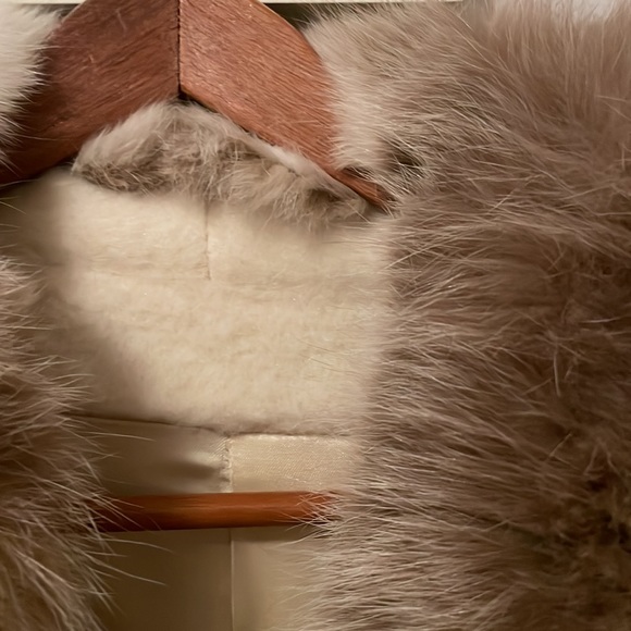 Vintage Winter Wool/Fur Coat - Picture 5 of 11